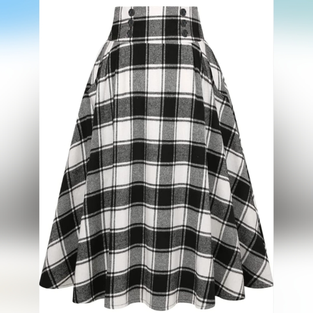 Classic Black and White Plaid Skirt